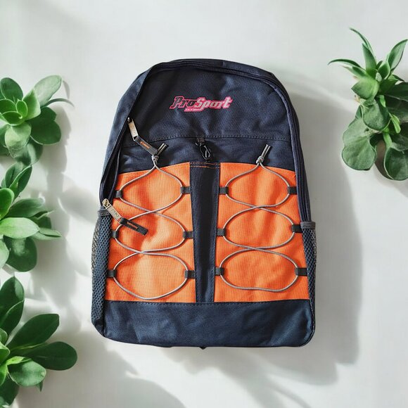 17" Bungee Strap Backpack - Picture 5 of 8